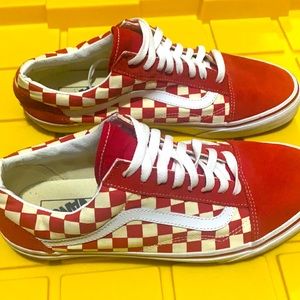 Vans Checker Board (Red)
